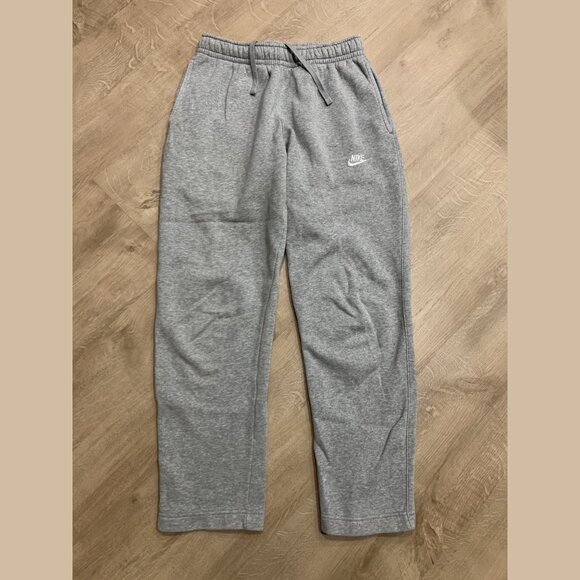 Nike Club Fleece Gray Sweatpants Men's XS Xtra-Small Open Hem Pants Swoosh Logo - Picture 1 of 6